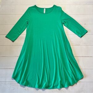 Zenana Premium - Women’s Green Long Sleeve Dress